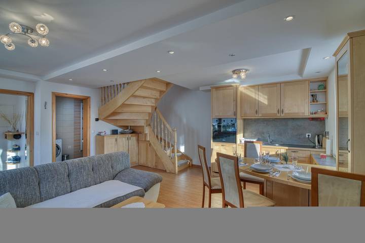 Chalet für 6 Personen, mit Balkon und Pool sowie Sauna, kinderfreundlich in Slowenien - 3