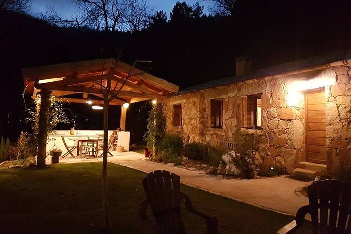 Gîte pour 4 personnes, avec jacuzzi et sauna ainsi que jardin et piscine dans Tasso - 2