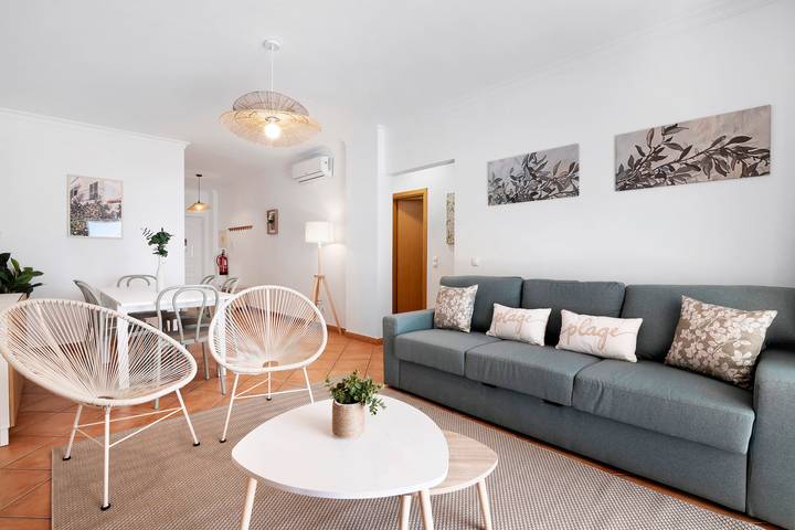 Gîte pour 6 personnes, avec balcon à Santa Luzia - 4