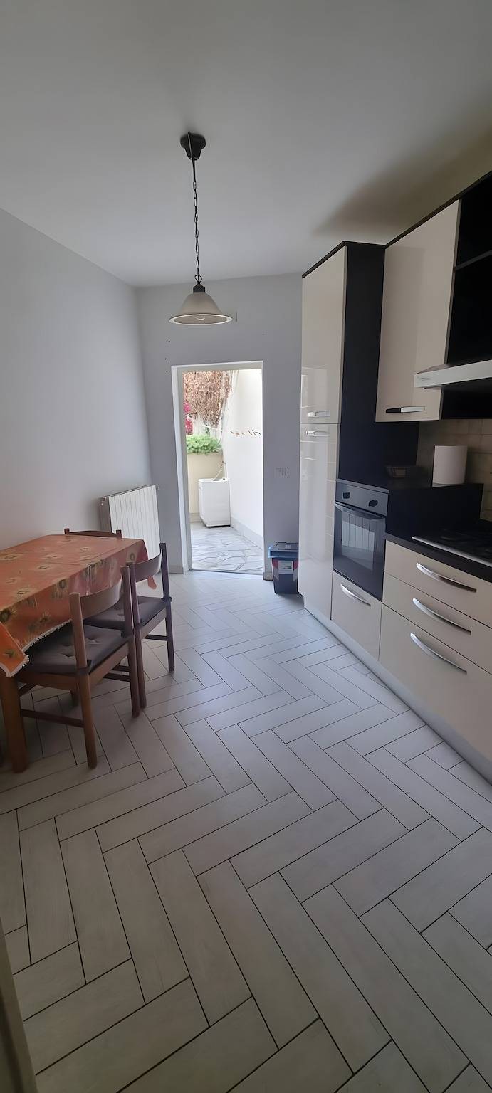 Apartamento entero, Apartamento 'Acogedor Livorno' con Wi-Fi y aire acondicionado in Livorno, Costa Etrusca