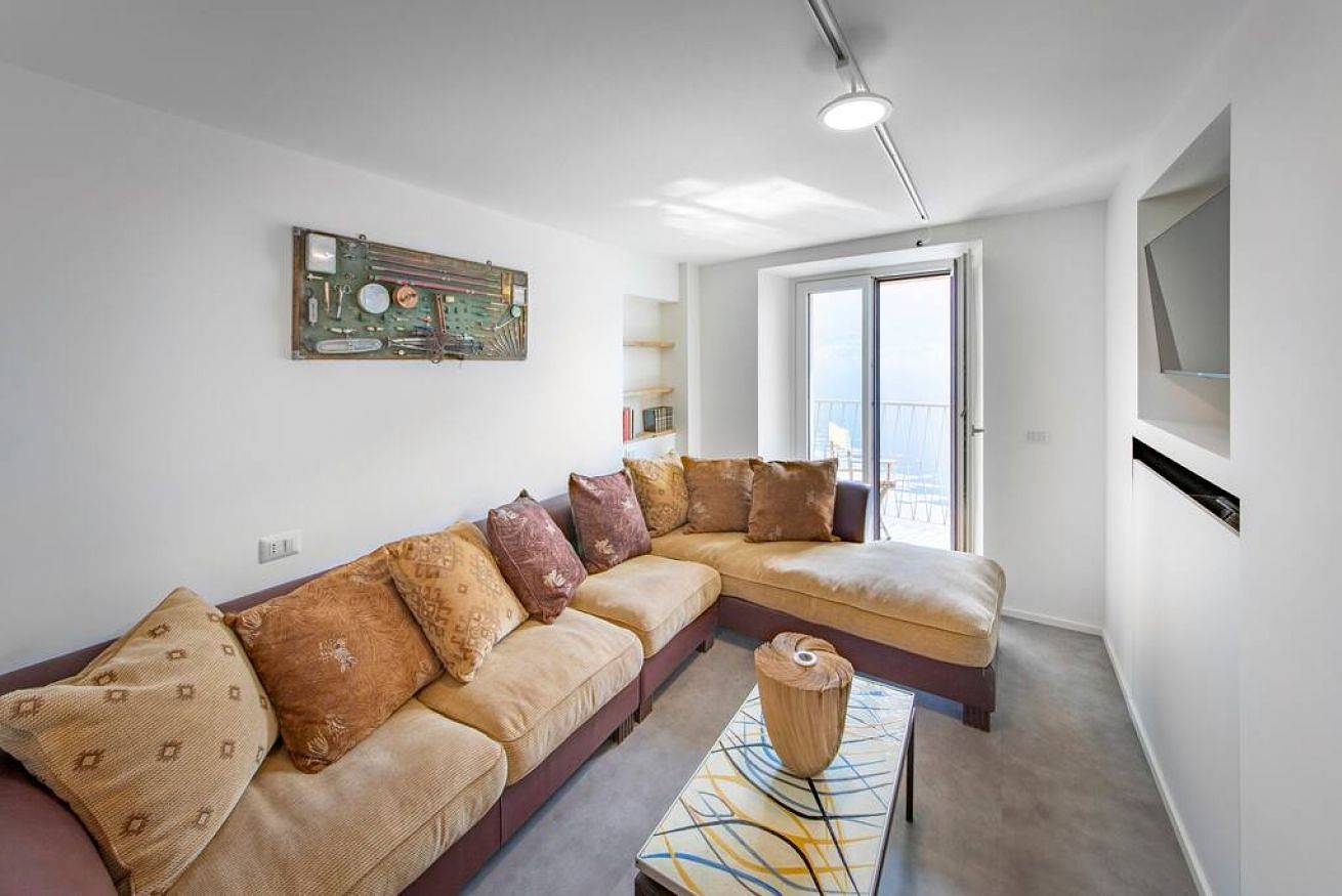 Ganze Wohnung, Ferienwohnung für 2 Personen mit Seeblick in Colonno, Comer See