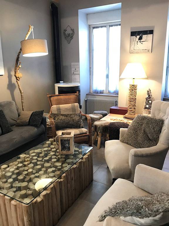 Gîte pour 10 personnes, avec balcon