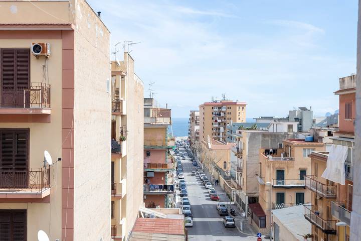 Ferienhaus für 4 Personen, mit Balkon in Palermo