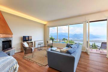 Villa pour 6 personnes, avec vue ainsi que jardin et vue sur le lac à Comune di Stresa