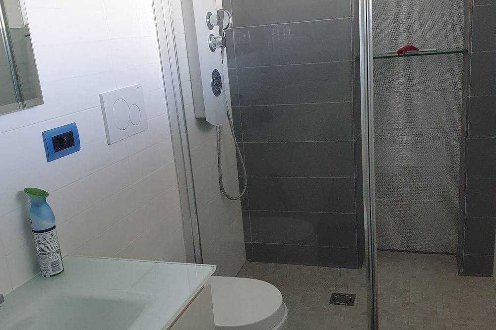 Hel lejlighed, Face mer Tout Confort Avec Clim , Wifi , Internet. Situation Exceptionnelle in Juan-les-Pins, Antibes