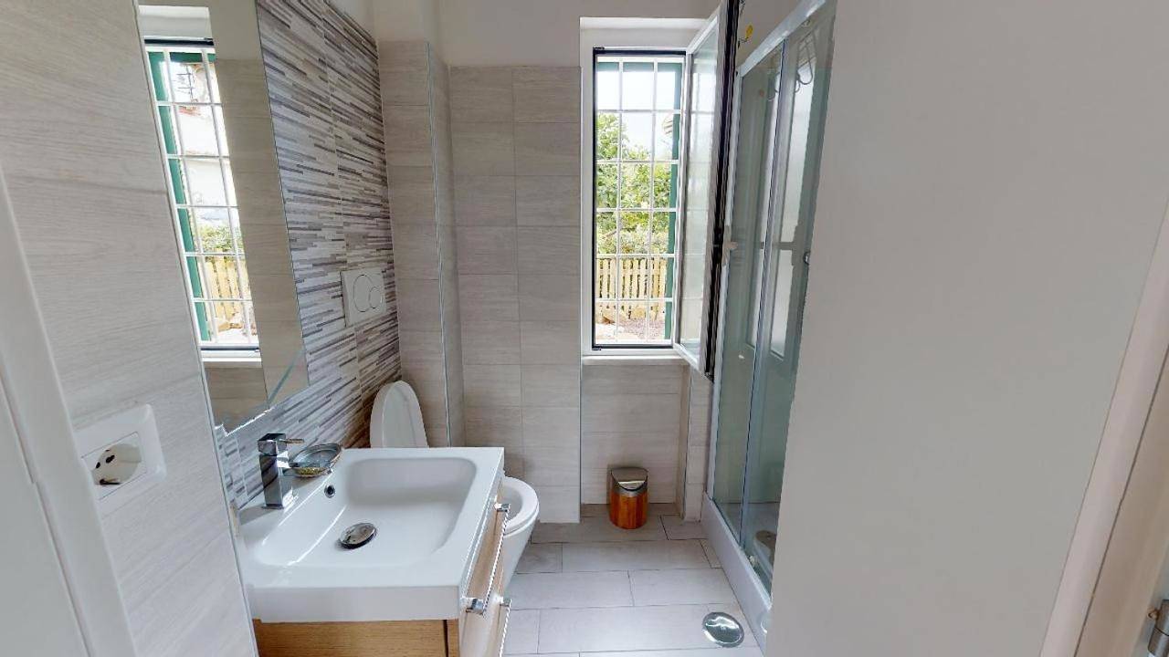 Appartamento intero, Torvaianica, via Svezia in Torvaianica, Provincia di Roma