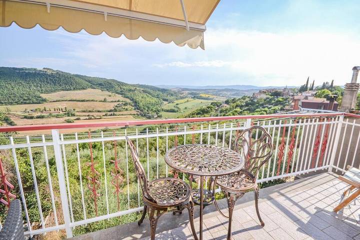 Apartamento de vacaciones para 4 personas, con terraza y vistas - 1