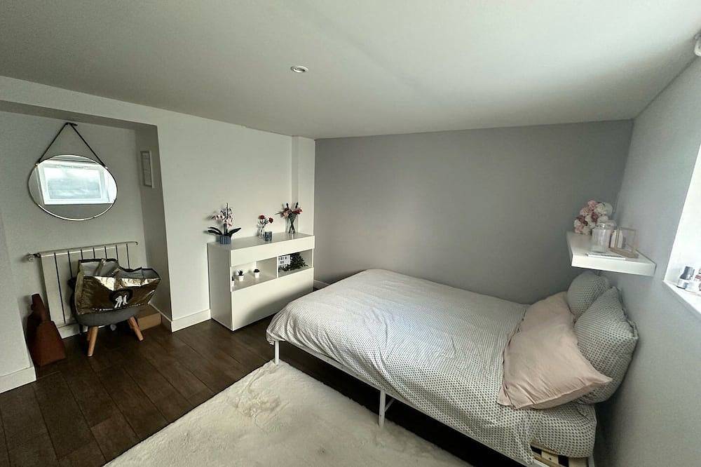 Maison familiale avec piscine privée Bordeaux in Bordeaux, Région de Bordeaux