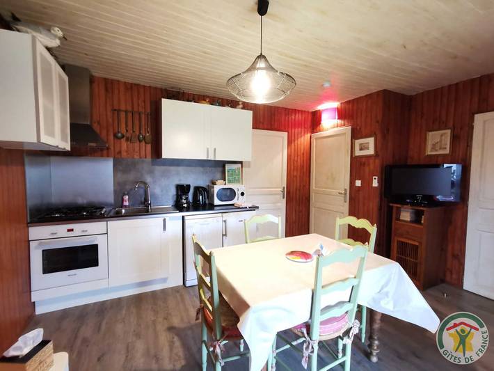 Gîte pour 3 personnes, avec jardin et jacuzzi ainsi que terrasse et sauna à La Salvetat-sur-Agout - 2