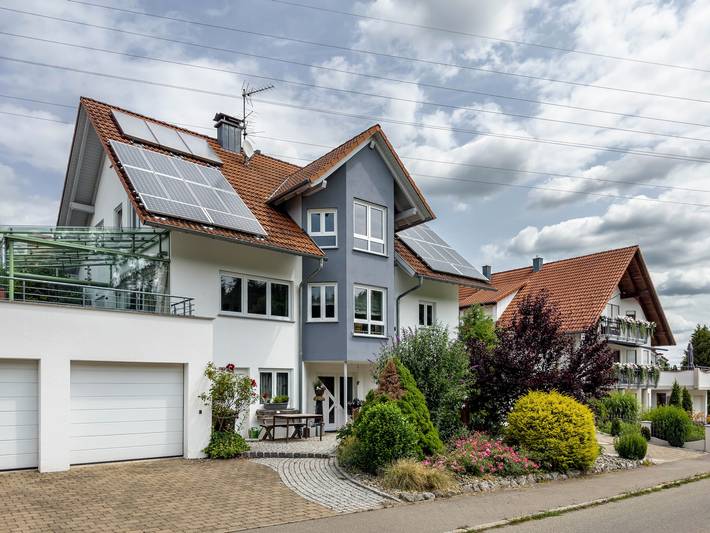 Ferienwohnung für 4 Personen, mit Balkon und Garten in Neukirch