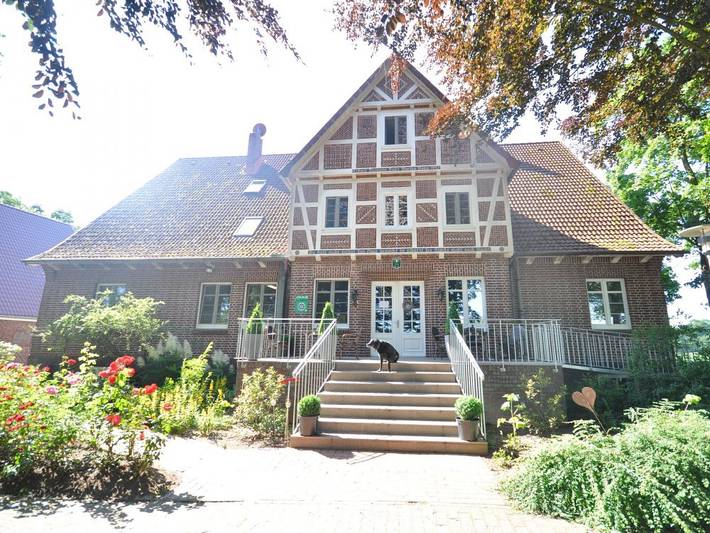 Bauernhof für 2 Personen, mit Balkon/Terrasse und Terrasse sowie Garten und Sauna in der Lüneburger Heide