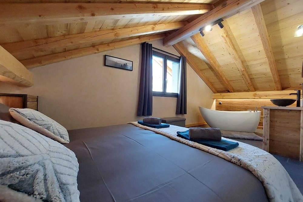 Chalet Léonie 5* of 200m² for a dream stay... in Vaujany, Écrins National Park