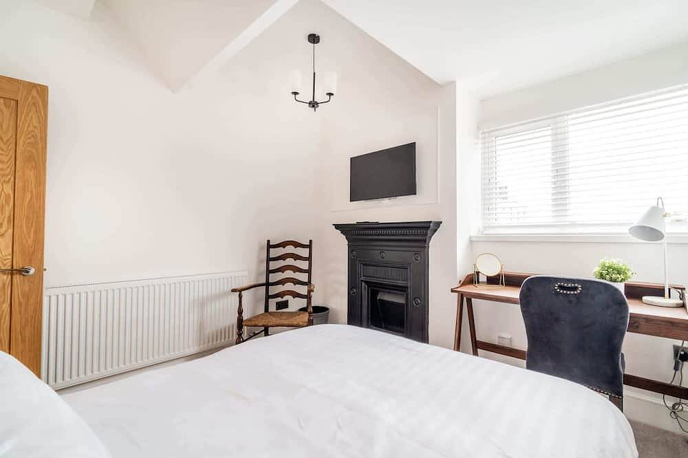 Entire apartment, One Bed Luxury Hoylake Penthouse in Merseyside