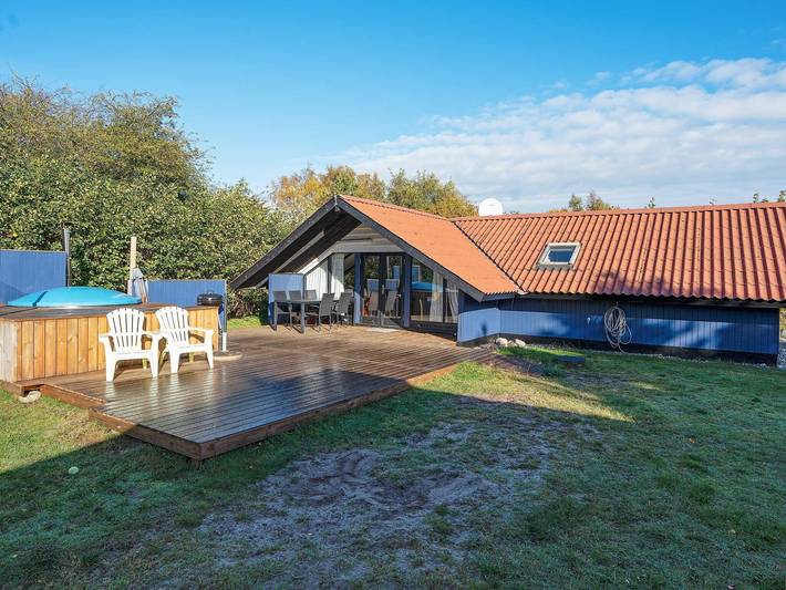 Ferienhaus für 5 Personen, mit Terrasse, kinderfreundlich in Dannemare