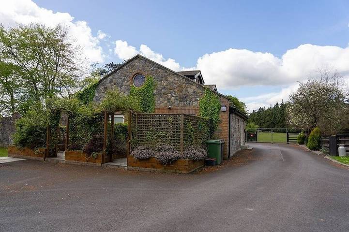 Holiday apartment for 2 people, with balcony and garden as well as sauna - 1