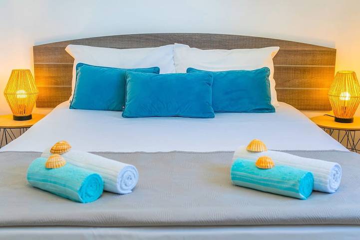 Retreat w/ heatable pool & Bbq in Boliqueime, District de Faro