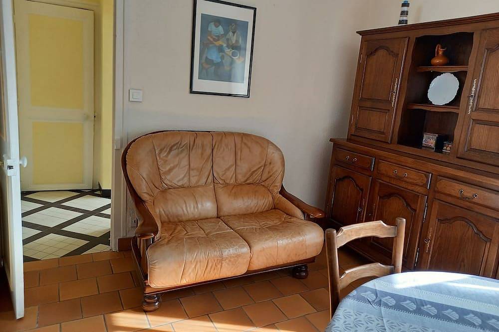 Town house 200m from all amenities, center, port, train station, park... in Le Croisic, Côte d'Amour