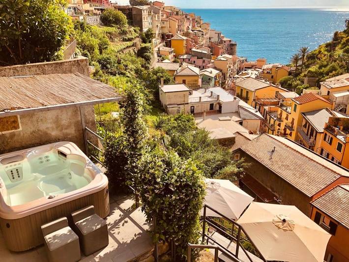 B&b per 2 persone, con Terrazza e Idromassaggio nonché Giardino e Panorama a Manarola
