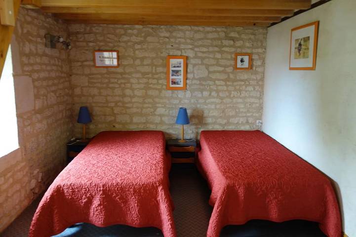 Gite De Charme aux Portes du Marais Poitevin  et de Niort avec piscine  privée in Villiers-en-Plaine, Région de Niort