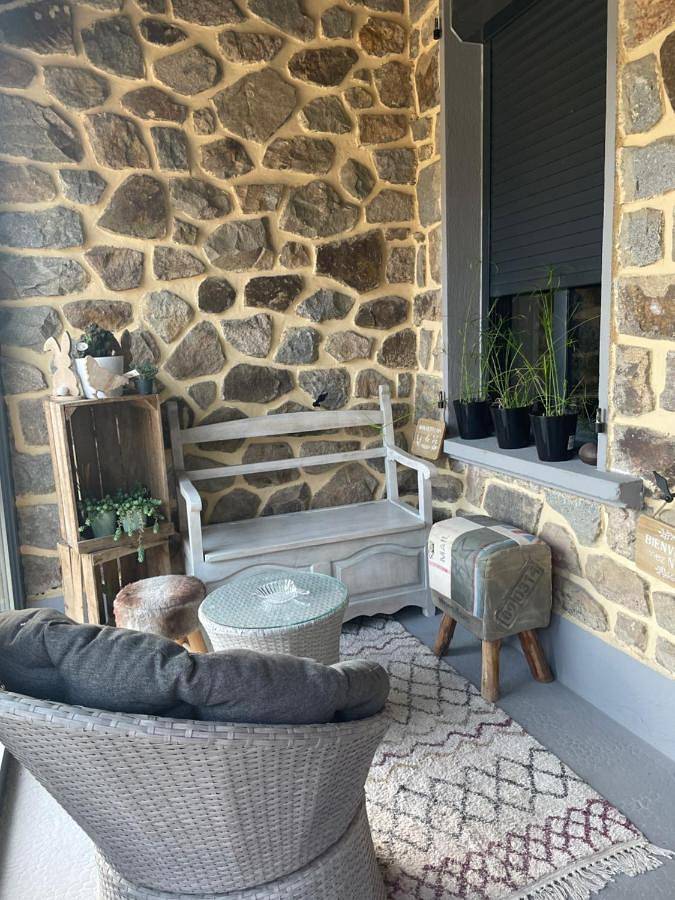 Location de vacances pour 5 personnes, avec piscine et balcon à Sainte-Féréole - 3