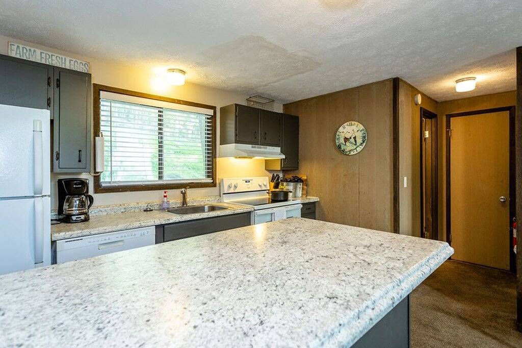 Massanutten Getaway - Next to Slopes and in the heart of the resort in Massanutten, Blue Ridge Mountains