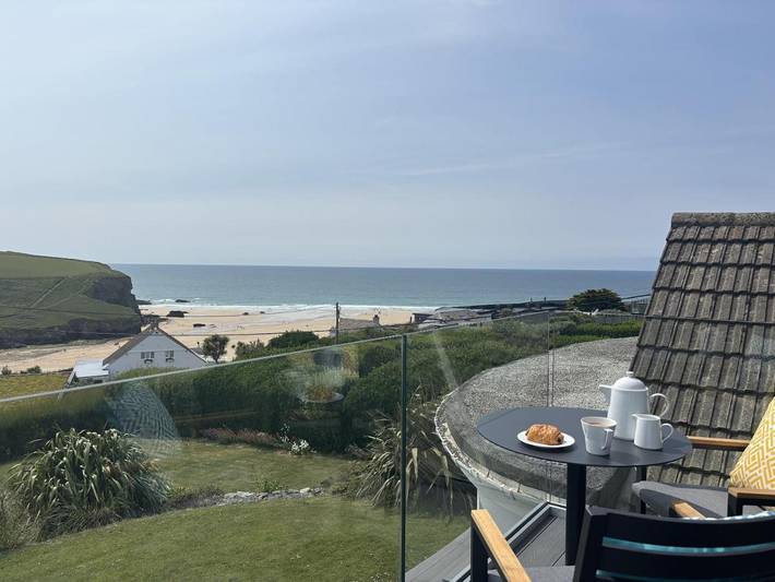 Holiday rental for 12 people, with Hot tub and Terrace as well as View in Mawgan Porth