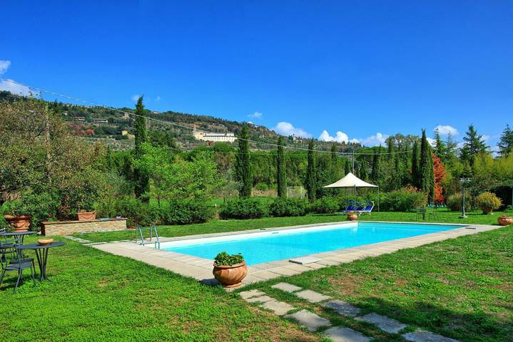 Holiday rental for 8 people, with garden, with pets in Cortona