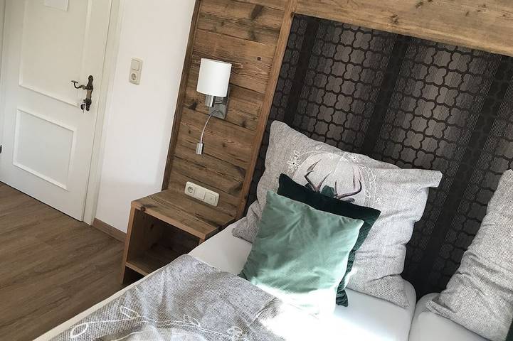 Landhaus mitten im grünen ( Familien- Apartment mit 2 getrennten Schlafräumen) in Allhartsberg, Mostviertel
