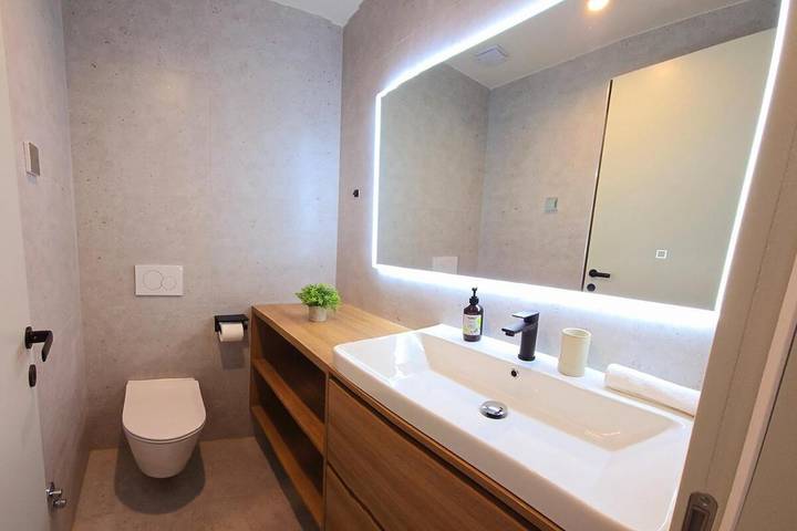 Ferienhaus mit Meerblick für 8 Personen, mit Ausblick und Garten sowie Pool in Poreč - 4