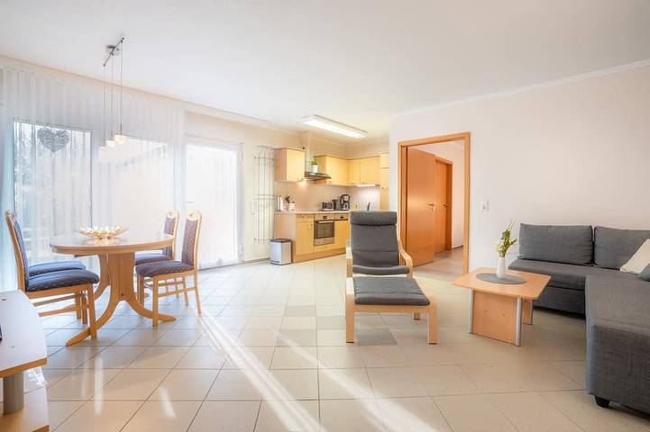 Ferienwohnung für 4 Personen, mit Garten und Terrasse