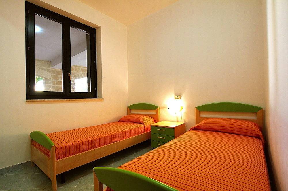 Ganze Wohnung, 2 Schlafzimmer Apartment am Meer, Wi-Fi, A/C, Terrasse, im Komplex mit Pool in Contrada Pistavecchia, Palermo Provinz