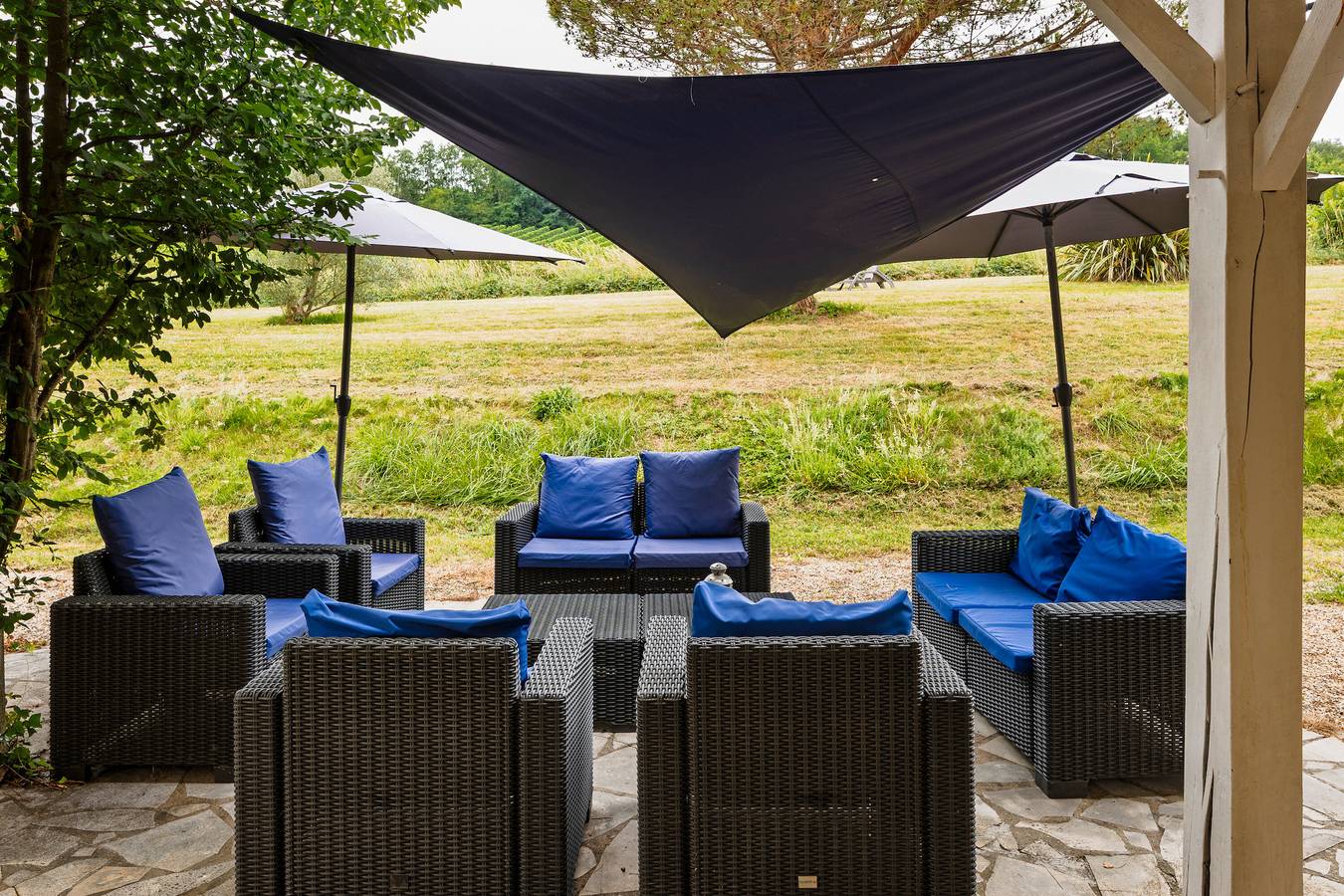 Maison de vacances "Le Domaine De Vert-Bois" avec 2 terrasses privées et Wi-Fi in Sainte-Radegonde, Région de Libourne