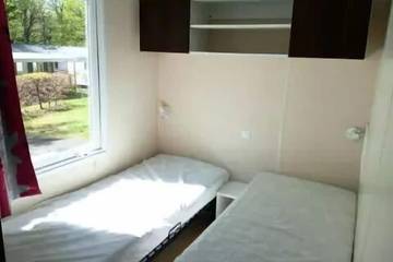 Camping pour 4 Personnes dans Vic-sur-Cère, Parc naturel régional des Volcans d'Auvergne, Photo 2