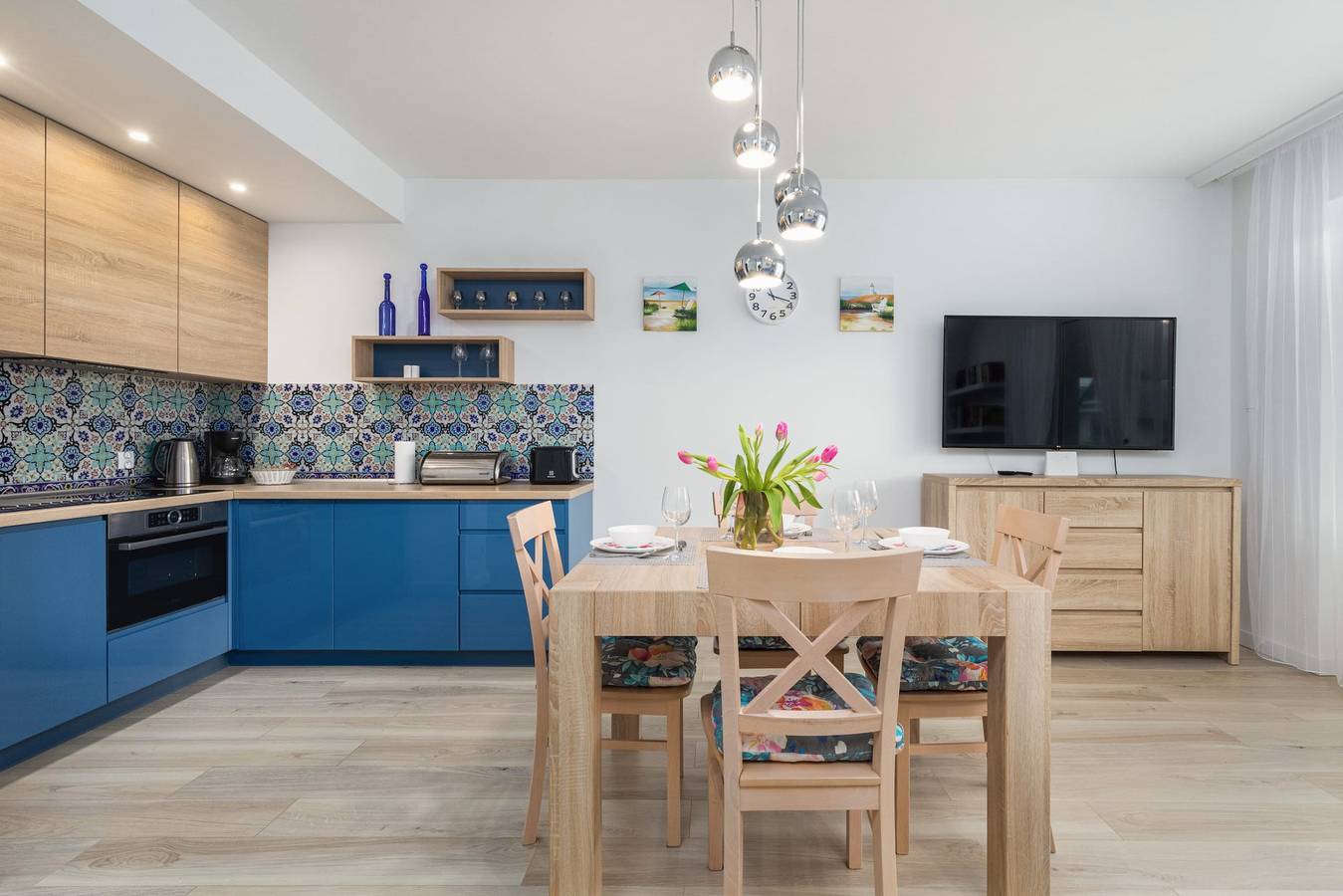 Ganze Wohnung, Stylish Apartment | 300 m to the Beach, Parking in Darłówko, Darłowo