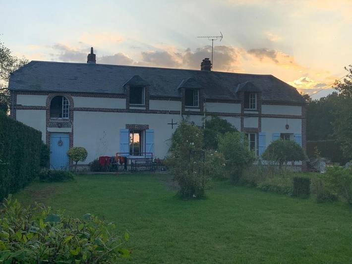 Location de vacances pour 8 personnes, avec Terrasse ainsi que Jardin et Vue à Saint-Evroult-Notre-Dame-du-Bois - 3