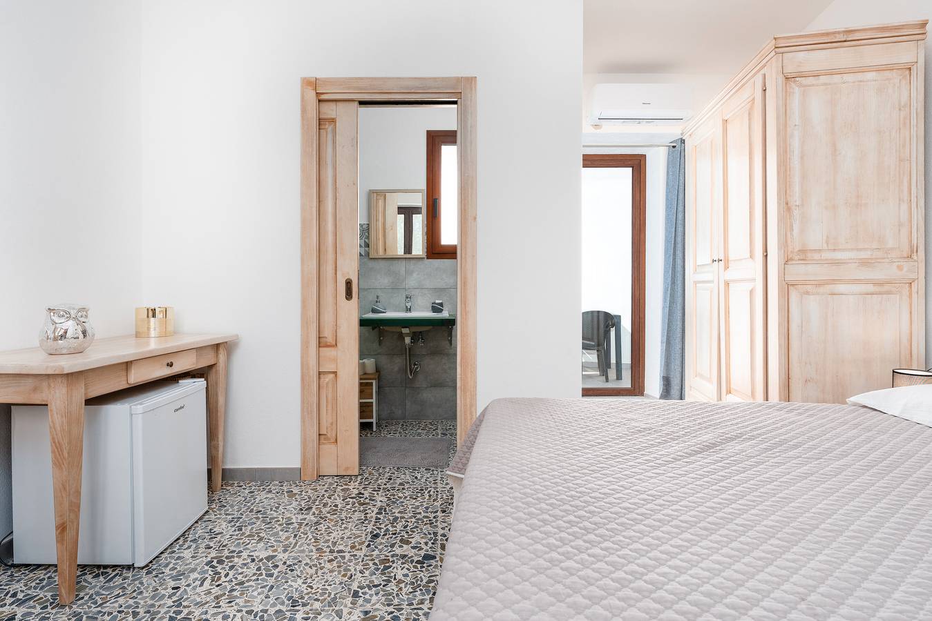 Room 'Camera 1S' with Shared Terrace and Balcony in Lòcula, Gulf of Orosei