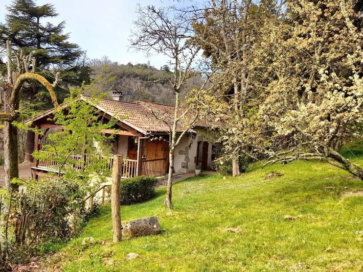 Location de vacances pour 7 personnes, avec Terrasse ainsi que Jardin et Piscine à Port-Sainte-Marie