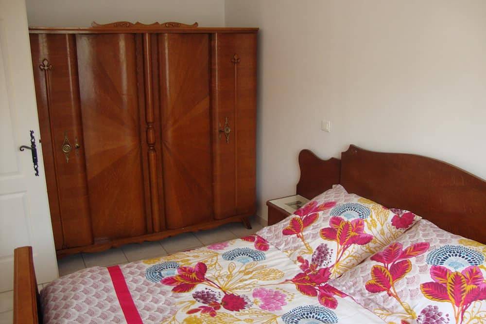 Ganze Wohnung, Quiet apartment in property near the city center in Ruoms, Ardèche