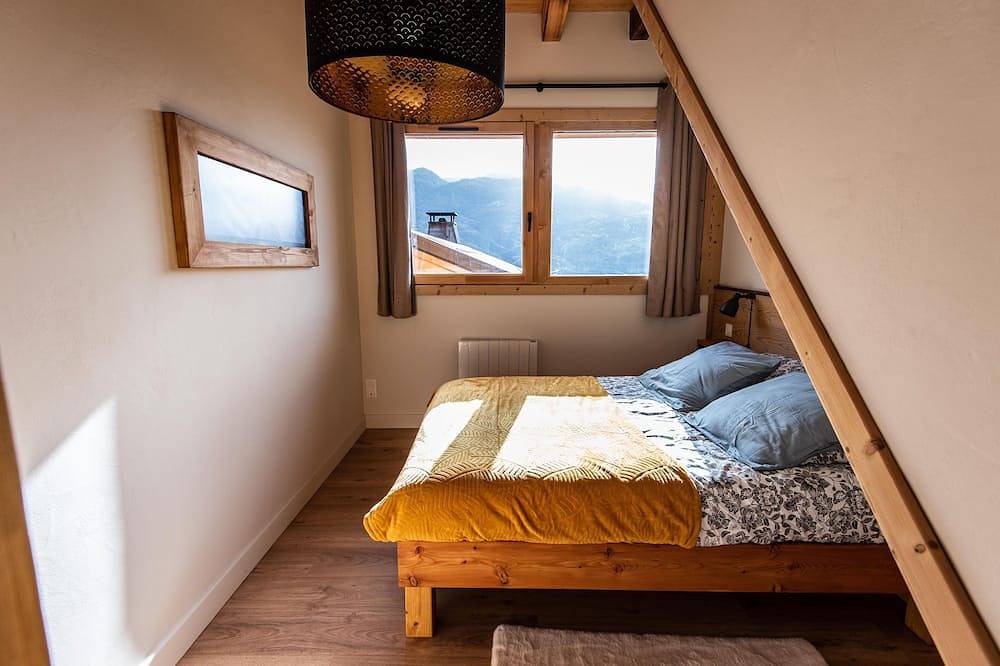Chalet de Standing facing the mountains in La Côte-d'Aime, La Plagne-Tarentaise