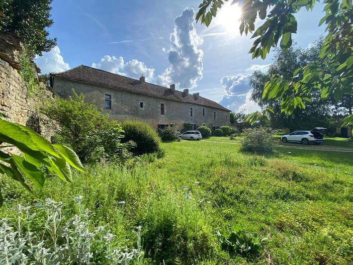 Location de vacances pour 8 personnes, avec jardin et vue, animaux acceptés à Champagné-le-Sec - 3