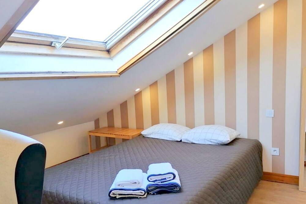 Cq12 ❤️ Cozy Room with Double Bed | Weekly Cleaning in Coimbra, Coimbra District