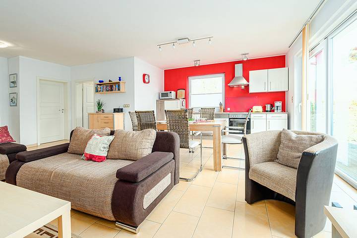 Ganze Ferienwohnung, Fewo Waldsiedlung Nr. 3 in Ostseebad Glowe, Glowe