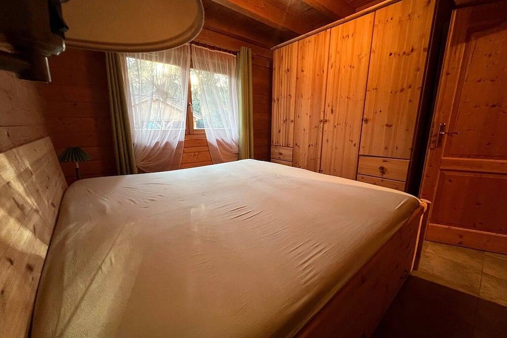 Ganze Wohnung, Ferienwohnung im Holzhaus, 5-10 Min. vom schönen Wandlitzsee entfernt in Stolzenhagen, Wandlitz