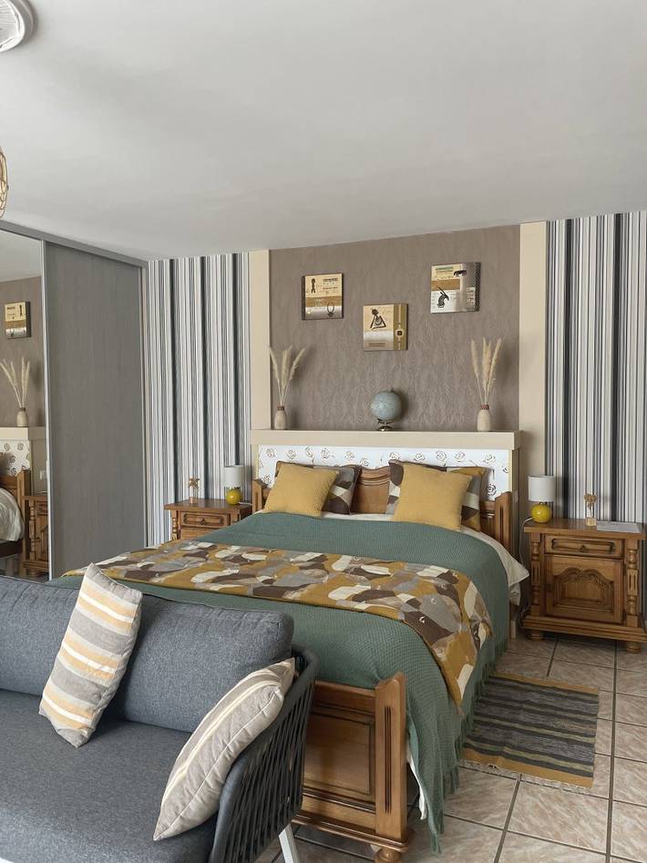 Chambre d’hôte pour 4 personnes, avec jardin et piscine en Normandie - 3