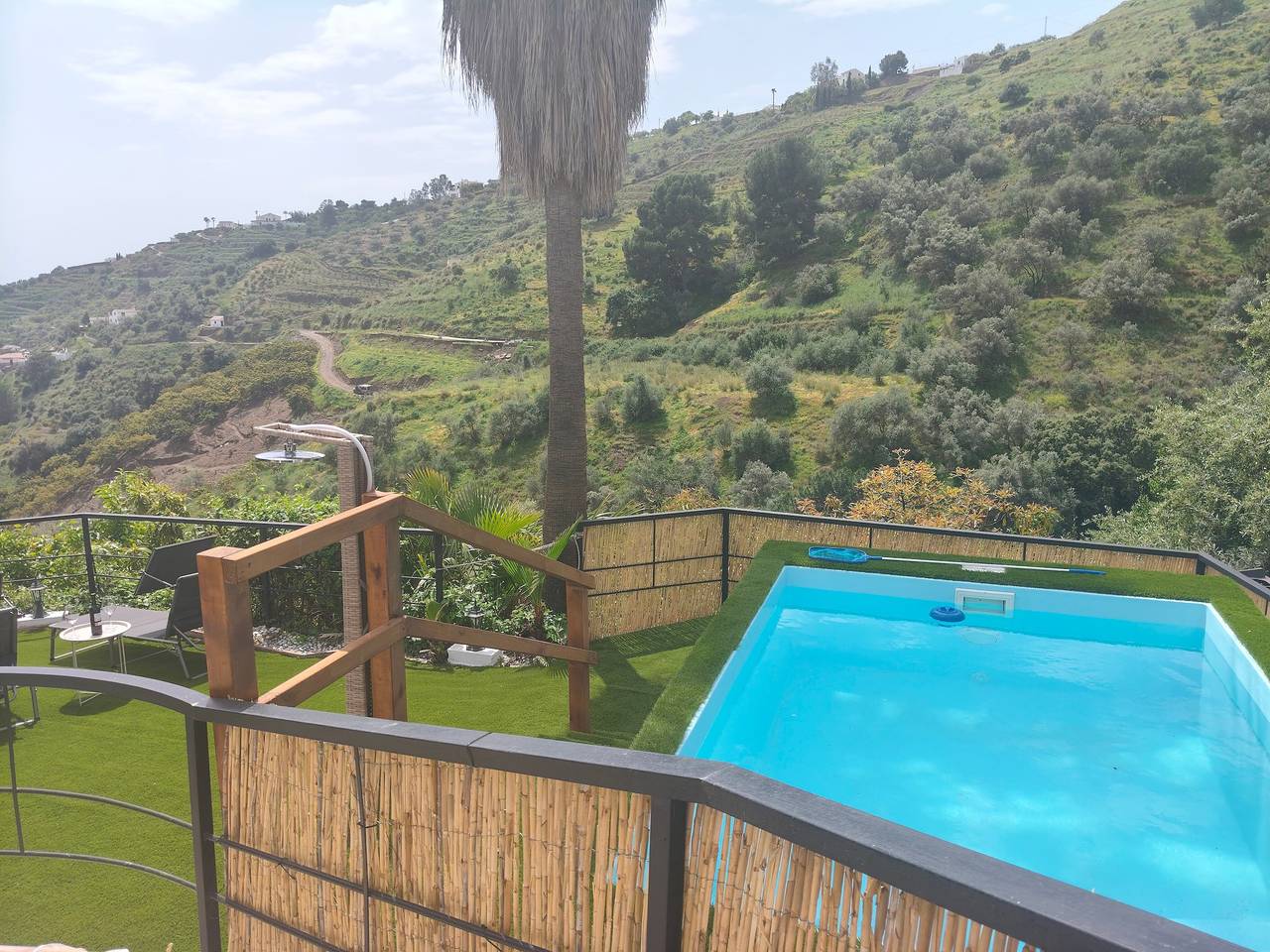 Ferienhaus 'Cortijo A Navas' mit Meerblick, Wlan und Klimaanlage in Frigiliana, Costa del Sol