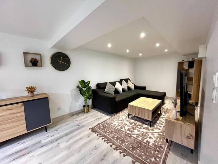 Gîte pour 5 personnes, avec terrasse à Pierre-Bénite - 2