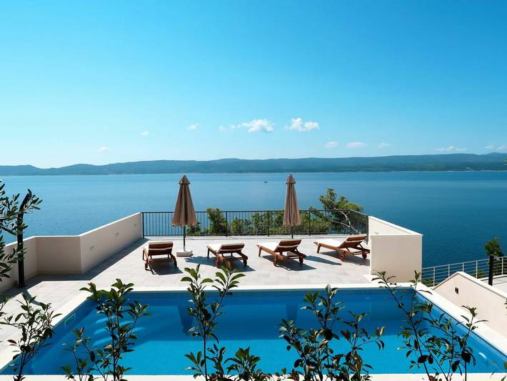 Ferienwohnung für 6 Personen, mit Balkon und Pool in Split-Dalmatien