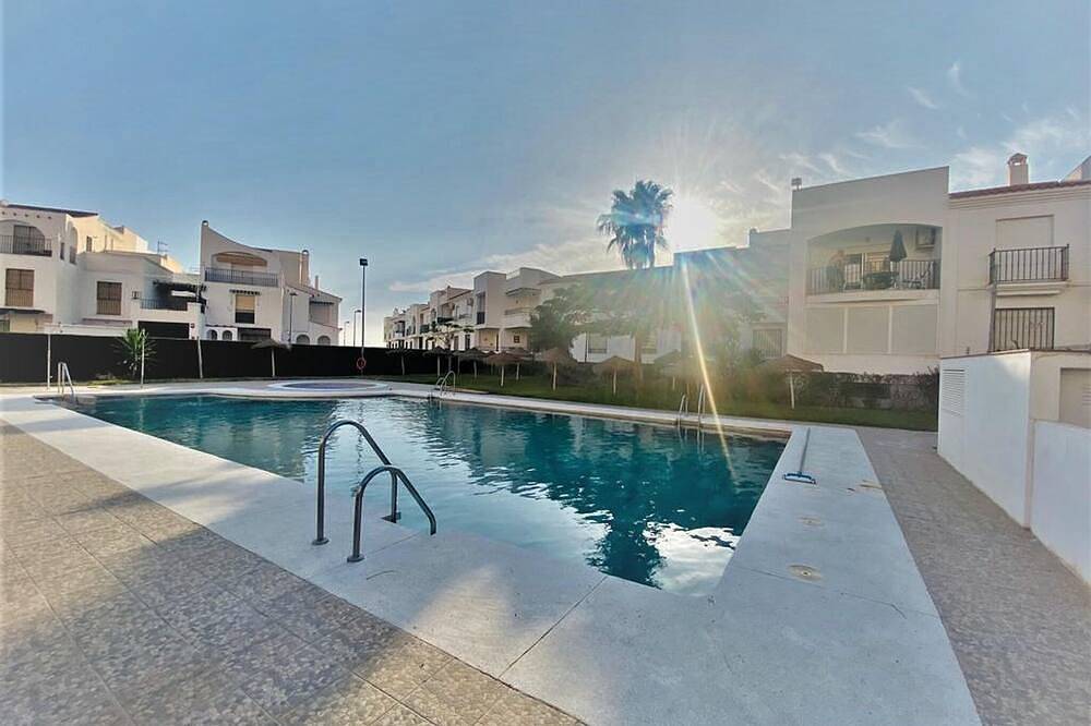 Entire apartment, Belvilla by Oyo La Perla de Andalucã­a in Urbanización La Perla de Andalucía, Motril