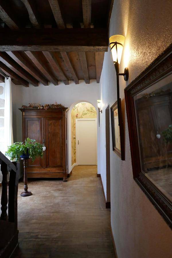 Gîte pour 5 personnes, avec jardin et terrasse à Magnac-Laval - 2