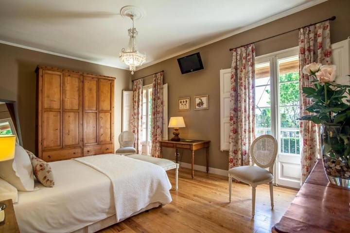 Location de vacances pour 4 personnes, avec jardin à Torroella de Fluvià - 3